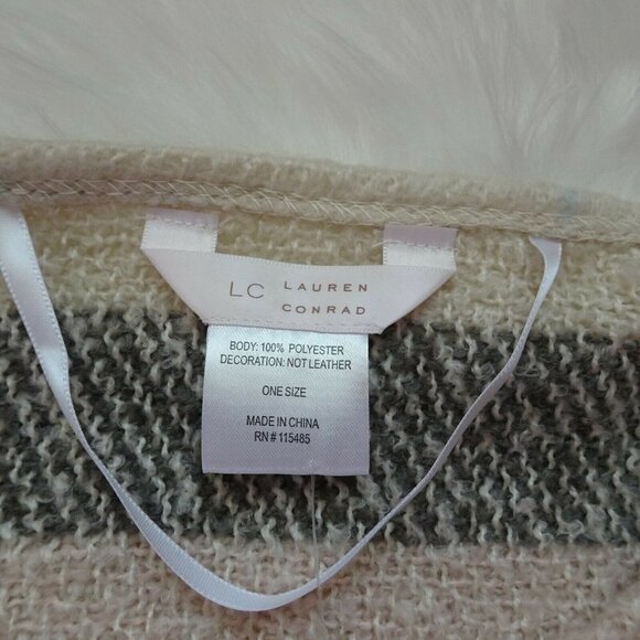 LC Lauren Conrad Brushed Lurex Poncho Caftan Wrap Sweater Blush NWT OS - Picture 7 of 12